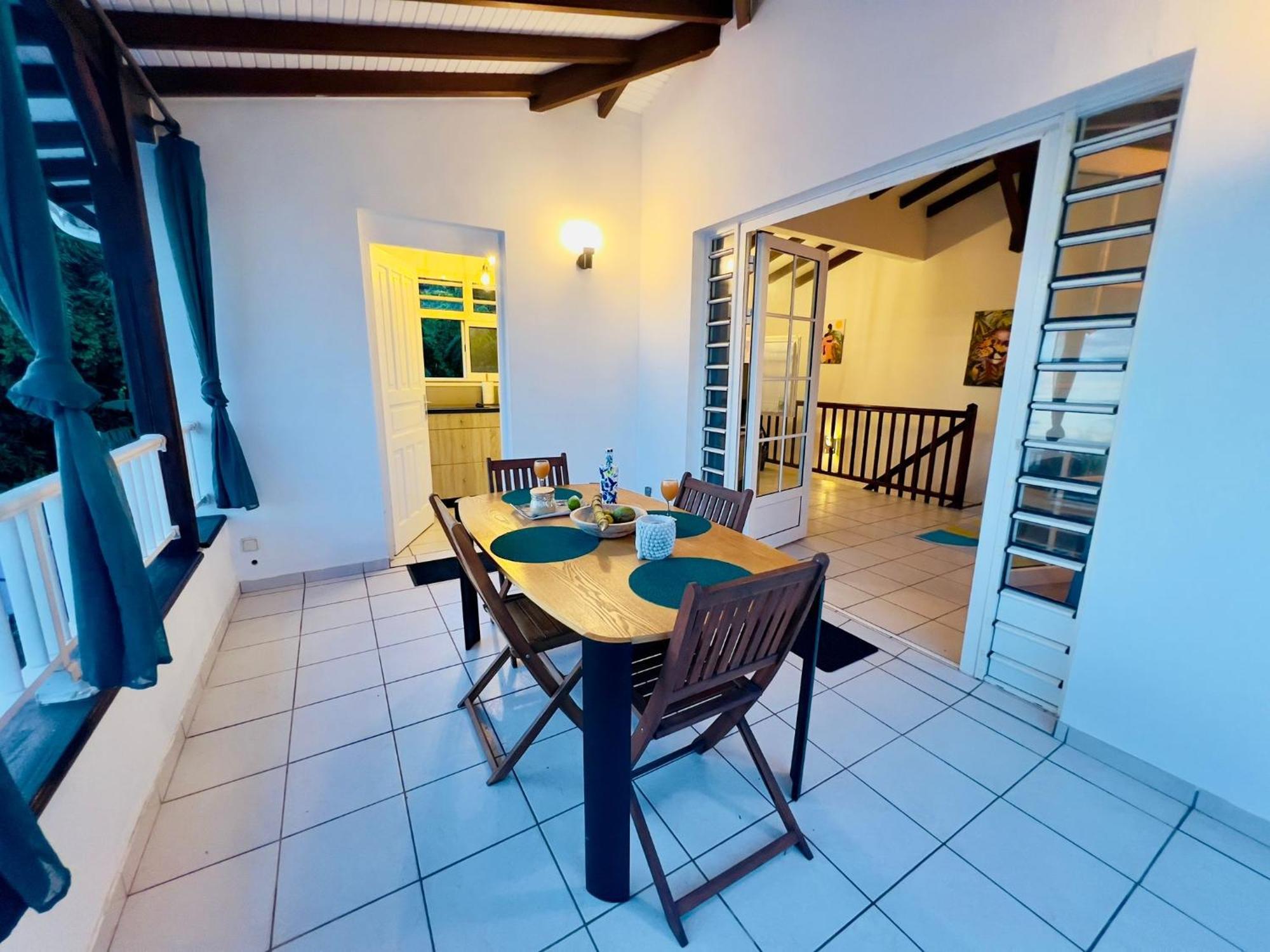 Villa Iguana, Duplex Paisible, Vue Magnifique Mer Et Rocher Du Diamant, Piscine Sainte-Luce Exteriör bild